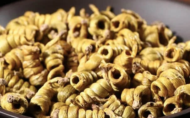 石斛适合多少岁吃?小孩能吃吗? 石斛适合多少岁吃?小孩能吃吗?